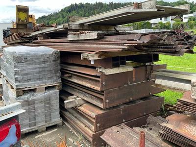Übersichtsbild von Various sheet piling components